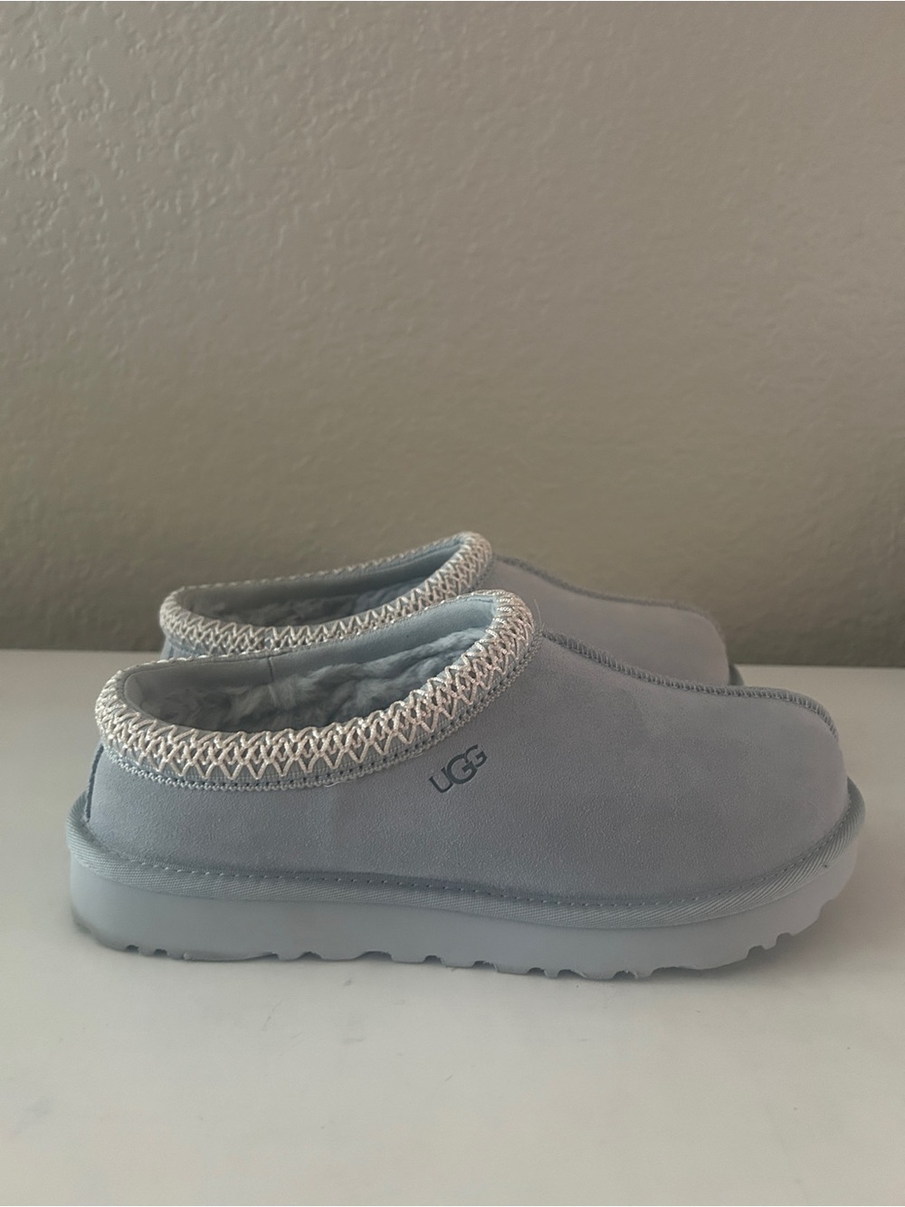 Ugg Tasman
